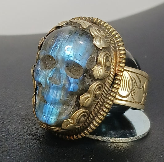 Tibetian Silver Labrodite Skull Ring