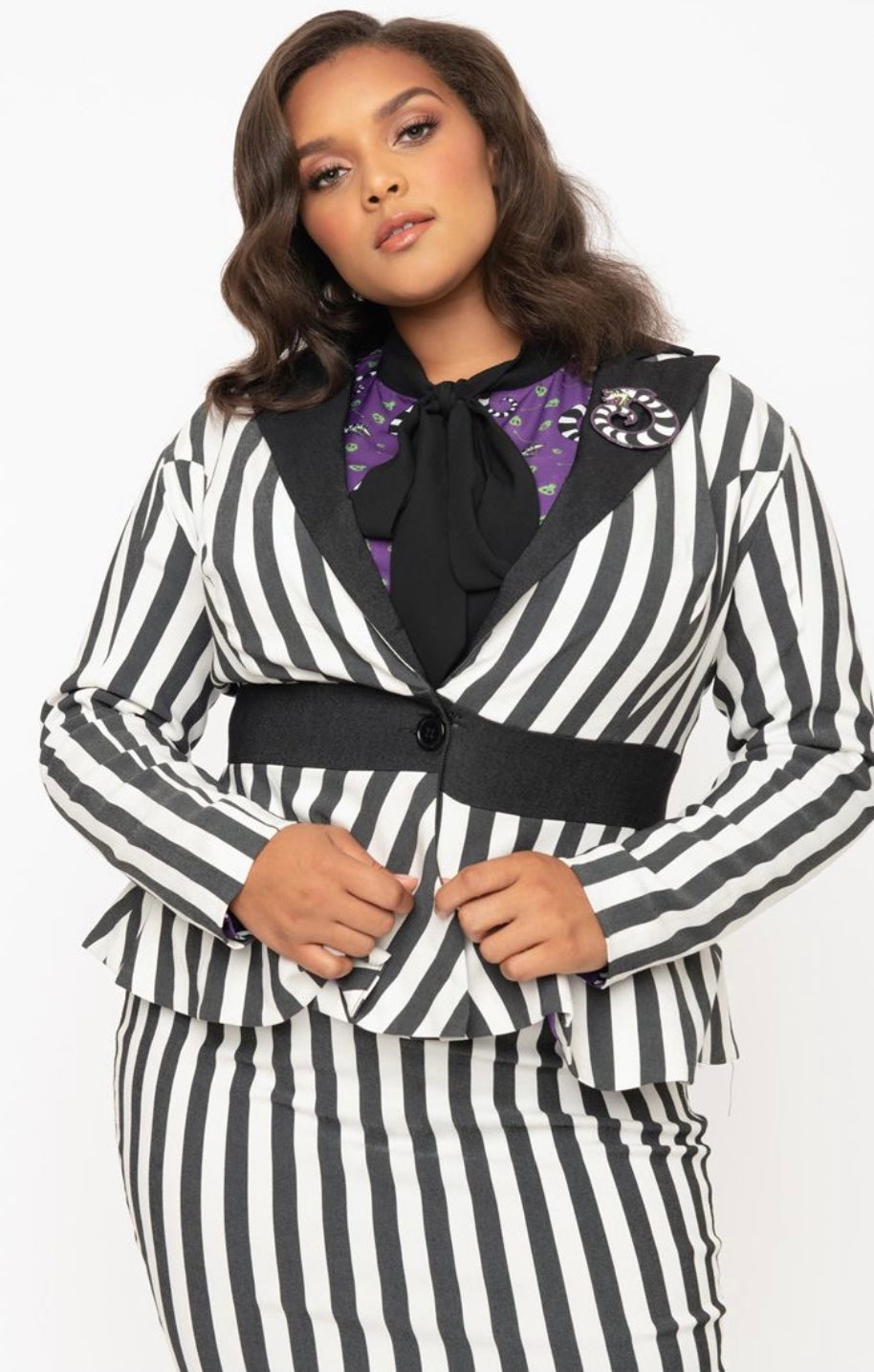 Black and white outlet striped blazer beetlejuice